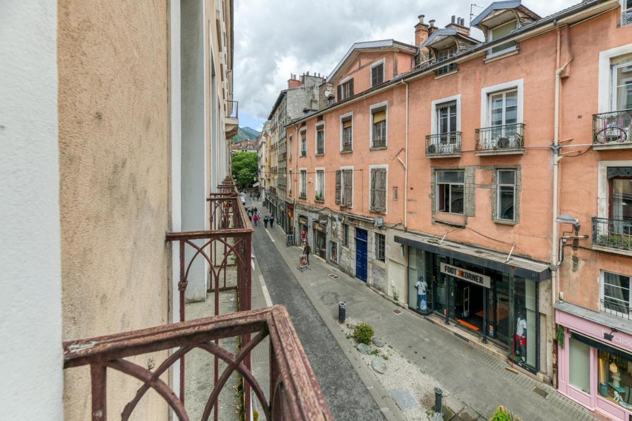 L'Elegance- Centre Historique- Confort- Netflix- Marche Frais Et Local Grenoble Exterior photo